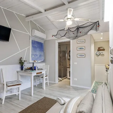 La Casa Fra Gli Ulivi Luxury With Pool Near Cinque Terre And Tuscany 4* Monte Marcello