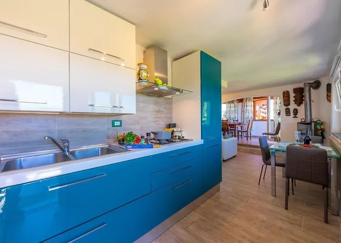 La Casa Fra Gli Ulivi Luxury With Pool Near Cinque Terre And Tuscany 4* Montemarcello