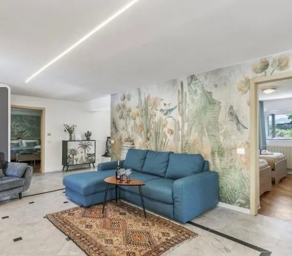 Gæstehus La Casa Fra Gli Ulivi Luxury With Pool Near Cinque Terre And Tuscany 4*