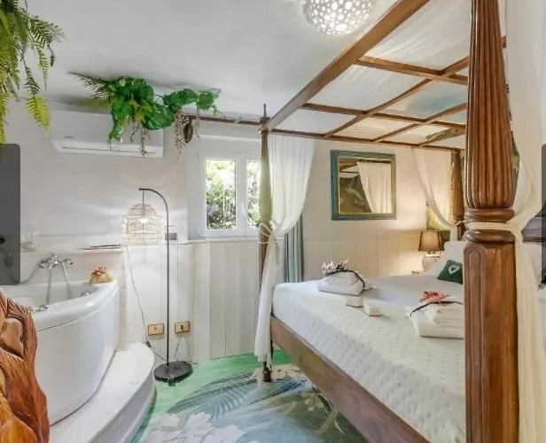 La Casa Fra Gli Ulivi Luxury With Pool Near Cinque Terre And Tuscany 4*