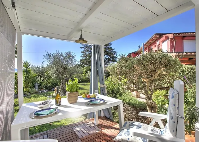 La Casa Fra Gli Ulivi Luxury With Pool Near Cinque Terre And Tuscany 4* Montemarcello