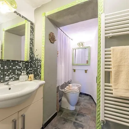 ゲストハウス La Casa Fra Gli Ulivi Luxury With Pool Near Cinque Terre And Tuscany