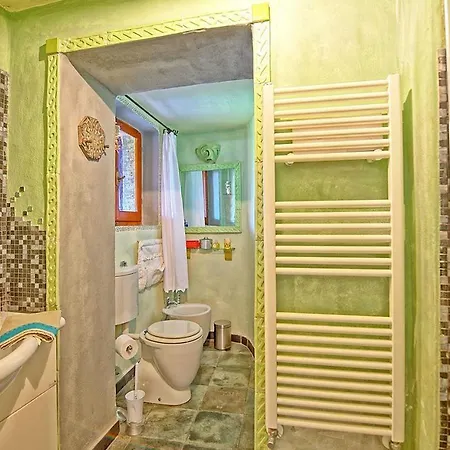 ゲストハウス La Casa Fra Gli Ulivi Luxury With Pool Near Cinque Terre And Tuscany