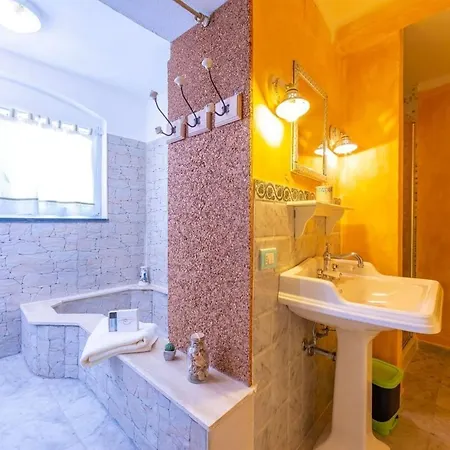 La Casa Fra Gli Ulivi Luxury With Pool Near Cinque Terre And Tuscany Monte Marcello