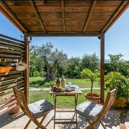La Casa Fra Gli Ulivi Luxury With Pool Near Cinque Terre And Tuscany بيت ضيافة 4*