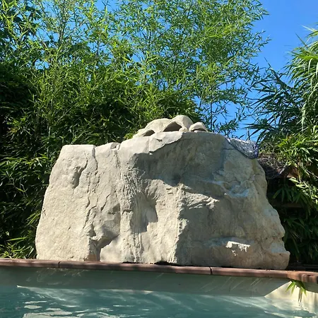 Гостевой дом La Casa Fra Gli Ulivi Luxury With Pool Near Cinque Terre And Tuscany 4*