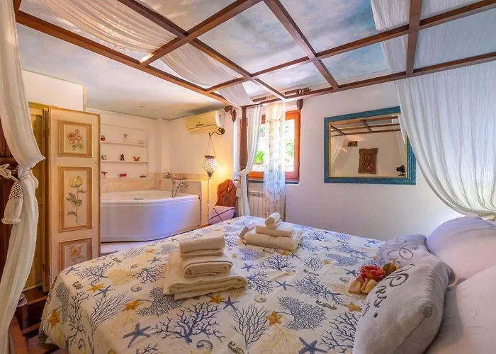 La Casa Fra Gli Ulivi Luxury With Pool Near Cinque Terre And Tuscany 4*